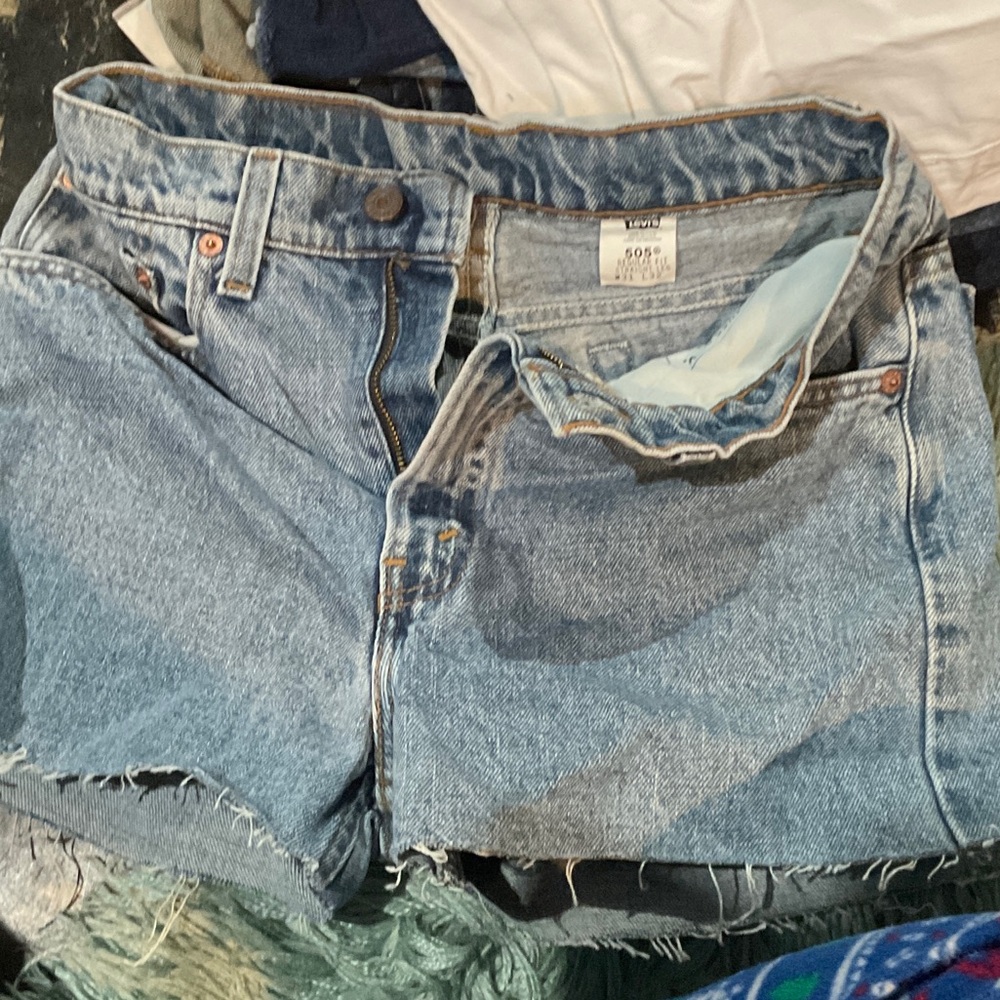 Levi's Women's Classic Blue Denim Shorts
